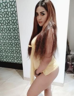 Mature escorts of Oman does a BJ for USD 50