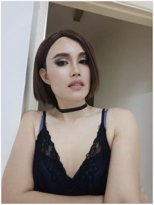 Lesbian female service from Nira Thai Transsexual 24 7