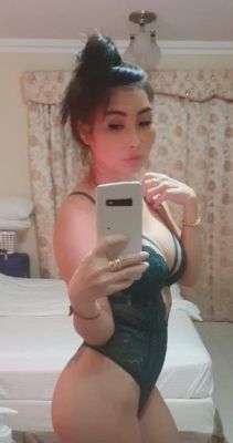 Want to find an escort in Muscat? Book Ice, age 23