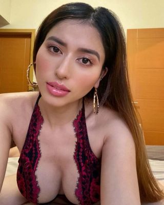 Chinese escort in Muscat for OMR 100 for an hour