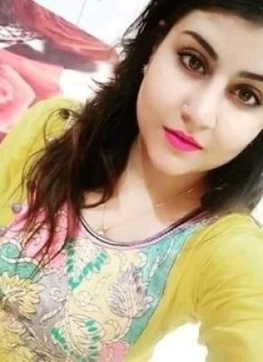 Cheap independent escort Divya Cam Sex charges OMR 20/hr